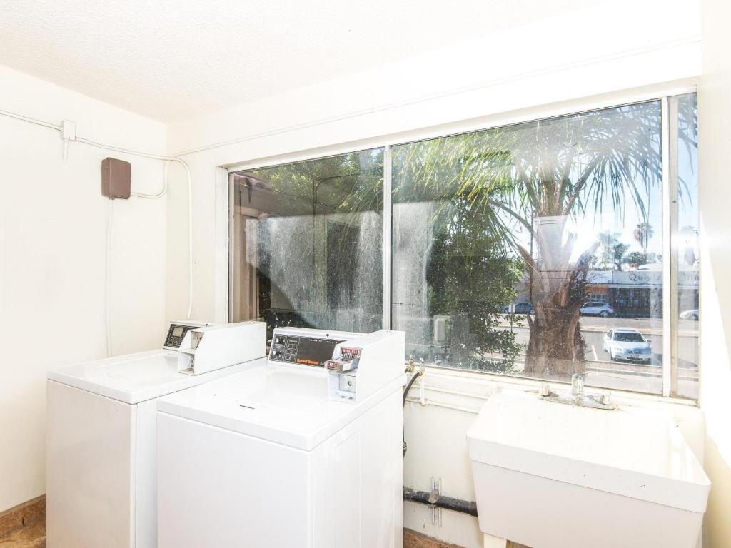 Sea Rock Inn - Los Angeles Gardena Ngoại thất bức ảnh